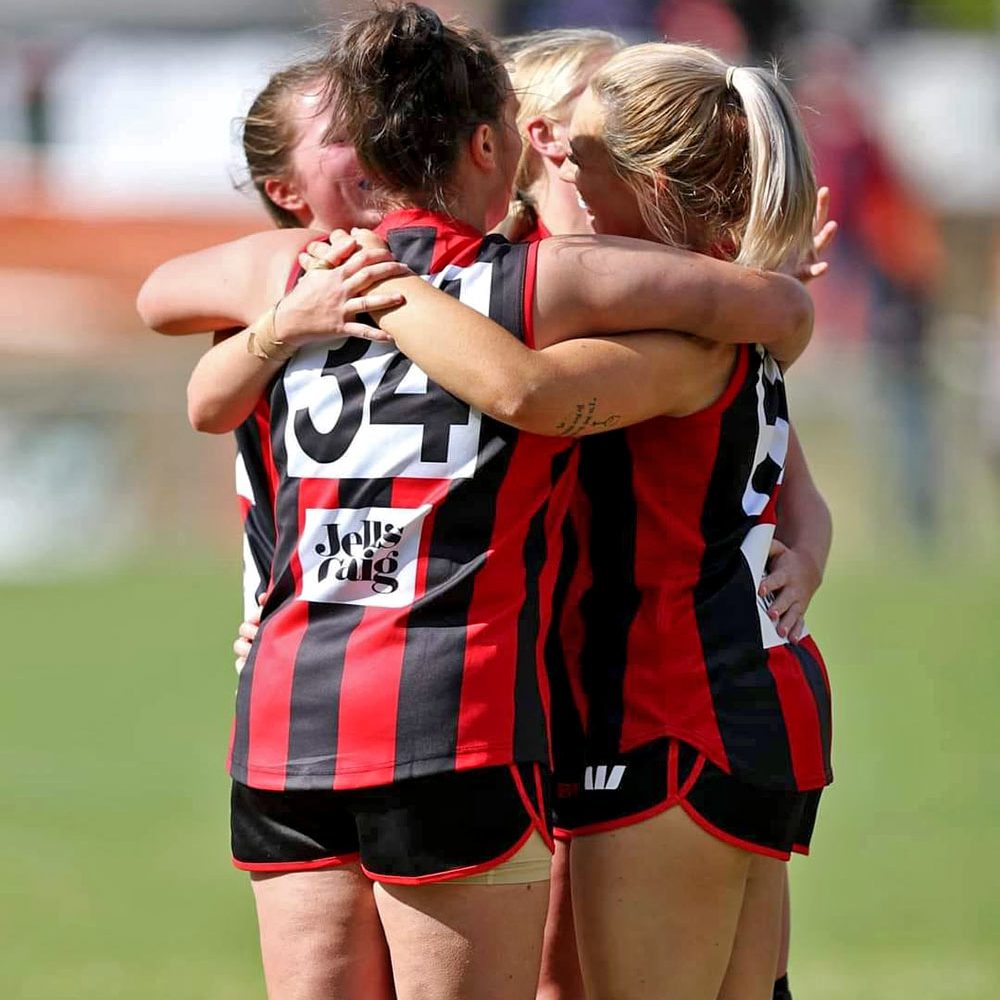 hug-on-goal hug-on-goal